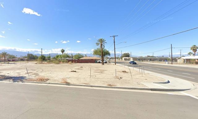 44095 Faye Street, Indio CA: https://media.crmls.org/mediaz/e5dc8f40-1b43-4cbd-a3f9-cfdf1c32b04d.jpg