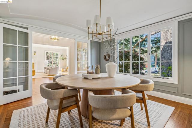 Image 13 of 59 For 4201 Lakeshore Ave