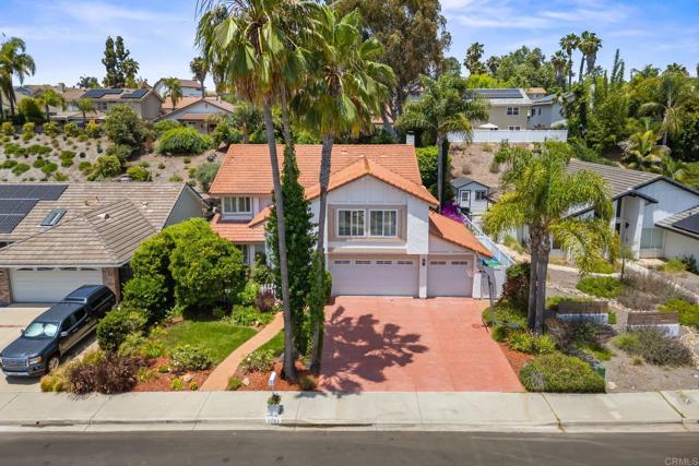 2702 Jacaranda Avenue, Carlsbad CA: https://media.crmls.org/mediaz/e5dd9bd4-d1bd-4ef2-9056-236d8ce42b2a.jpg