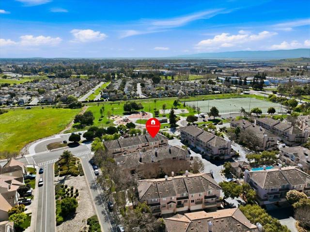 6031 Commerce Drive, Fremont CA: https://media.crmls.org/mediaz/e5de4169-254f-4c0d-b5ef-a01d34b6551b.jpg