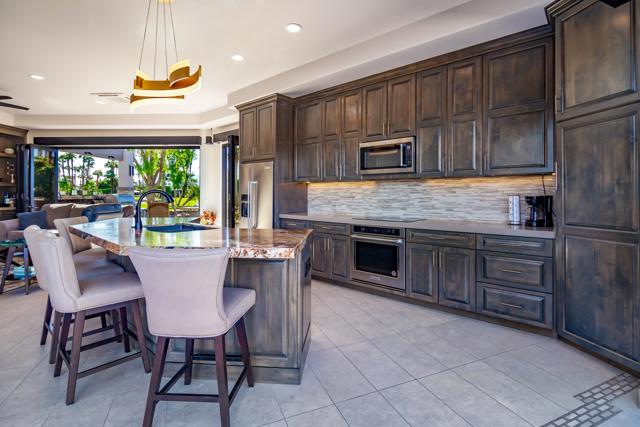 80394 Avenue 48, Indio CA: https://media.crmls.org/mediaz/e5de8498-b281-4243-9eeb-a75fff9078e2.jpg