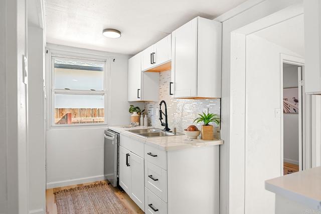 Detail Gallery Image 8 of 28 For 149 E 5th St, Lincoln,  CA 95648 - 3 Beds | 1 Baths