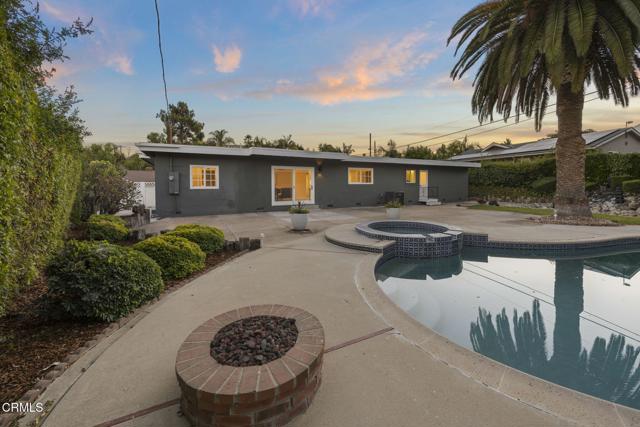 111 Donnick Avenue, Thousand Oaks CA: https://media.crmls.org/mediaz/e5deda2a-e62a-42d1-9611-1b27ed0d8c41.jpg