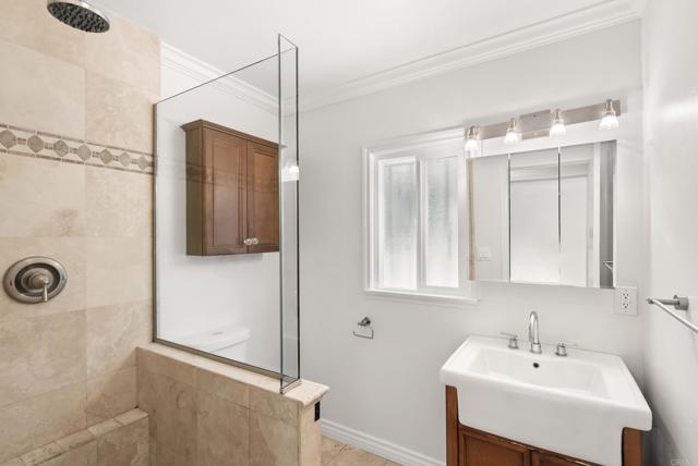 Detail Gallery Image 5 of 38 For 3455 Landis St, San Diego,  CA 92104 - 2 Beds | 1 Baths