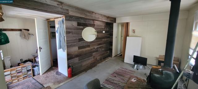 617 Walsh Street, Grass Valley CA: https://media.crmls.org/mediaz/e5e02447-ccfd-434c-83a5-f405cca17ddc.jpg