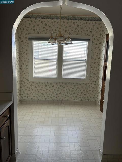 1241 Pinole Valley Rd, Pinole CA: https://media.crmls.org/mediaz/e5e05196-cc4f-431f-8703-dccb0cf66dd5.jpg