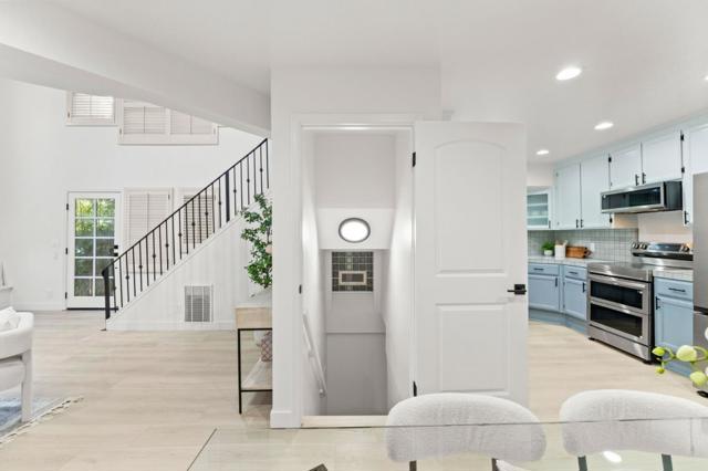 2095 Bowdoin Street, Palo Alto CA: https://media.crmls.org/mediaz/e5e0cbda-6a6b-4cf5-8d12-6dff3ff97dda.jpg