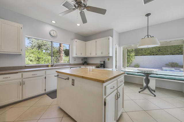 Image 14 of 31 For 40346 Barington Drive