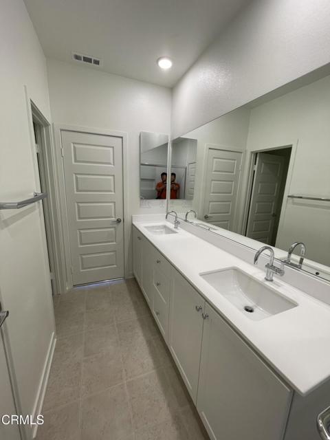 Detail Gallery Image 15 of 20 For 560 via San Felipe, Camarillo,  CA 93012 - 3 Beds | 2/2 Baths