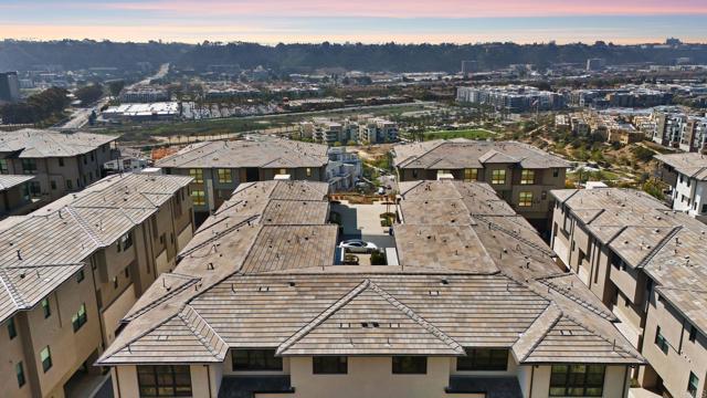 Detail Gallery Image 59 of 61 For 2816 via Alta Pl, San Diego,  CA 92108 - 2 Beds | 2/1 Baths