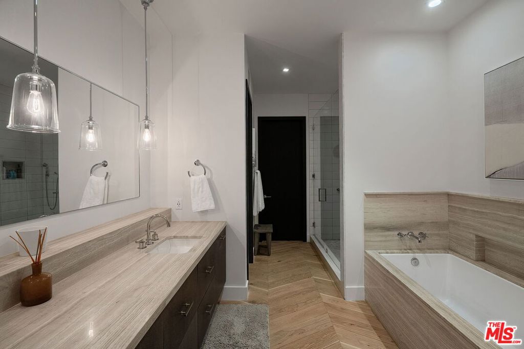 MLS #26860153 image #7