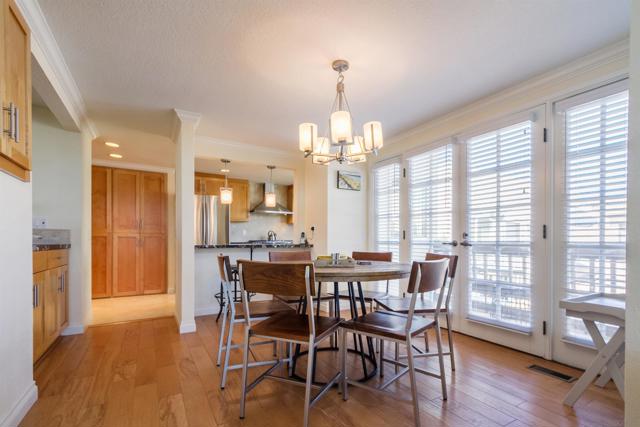 728 Jamaica Ct, San Diego CA: https://media.crmls.org/mediaz/e5e2cf08-3b2d-4de4-bb2c-e98125880762.jpg