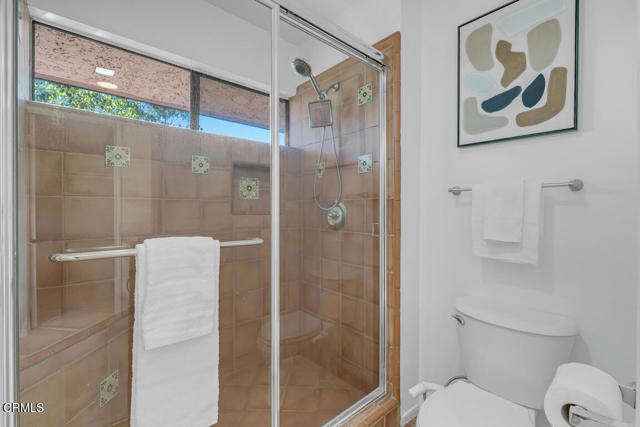 Detail Gallery Image 16 of 27 For 601 E California Bld #306,  Pasadena,  CA 91106 - 2 Beds | 2 Baths