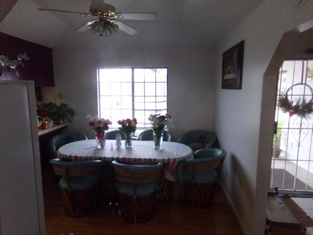 19650 Road 31, Madera CA: https://media.crmls.org/mediaz/e5e33d9e-8a51-4cec-895c-8e846d411dfd.jpg