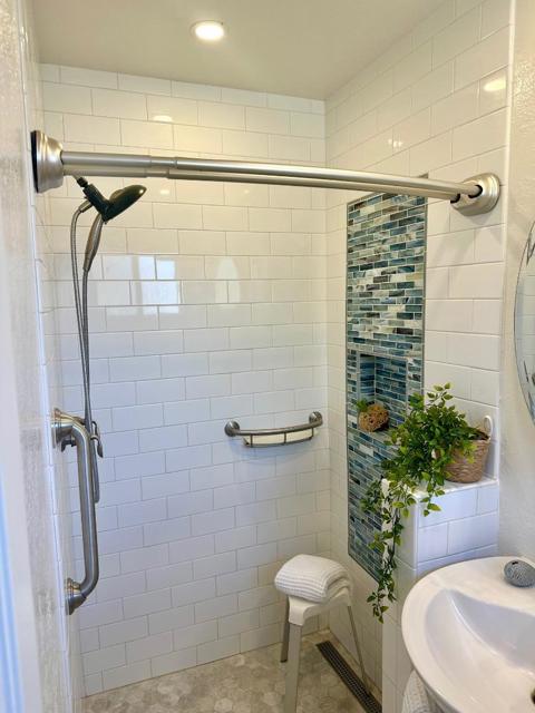 6284 Lillian Way, San Jose CA: https://media.crmls.org/mediaz/e5e38810-ef7c-4199-96aa-cdddaed52031.jpg