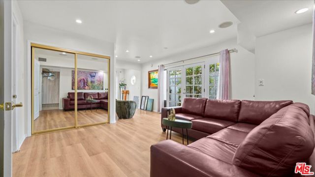 12440 Walsh Avenue, Los Angeles CA: https://media.crmls.org/mediaz/e5e3bff6-9a0a-4b1b-91c4-4b0abc048fd9.jpg