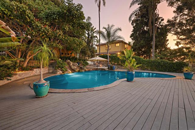 Image 4 of 27 For 1115 Mollison Avenue
