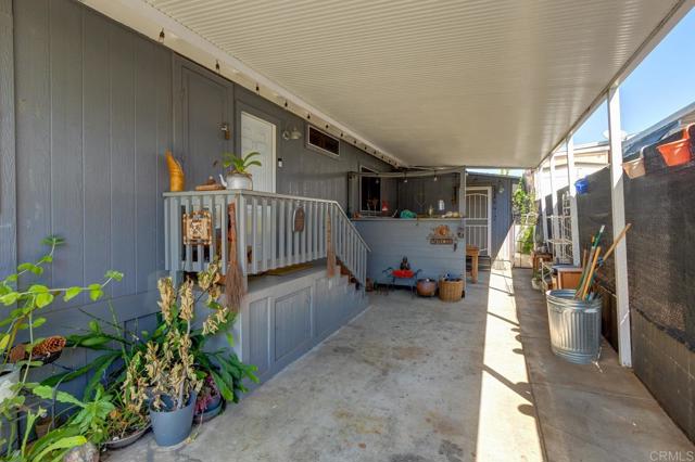 Detail Gallery Image 28 of 35 For 1380 Oak Hill Dr #42,  Escondido,  CA 92026 - 3 Beds | 2 Baths