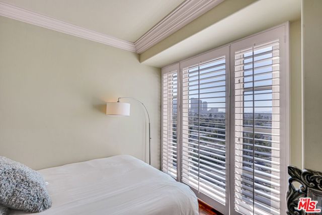 10580 Wilshire Boulevard, Los Angeles CA: https://media.crmls.org/mediaz/e5e7af0f-d1e6-443c-a9b9-c13112e2dc2d.jpg