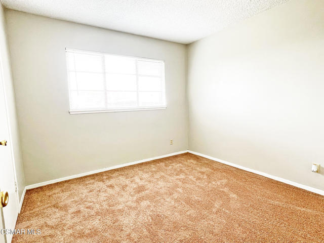 2234 Callahan Avenue, Simi Valley CA: https://media.crmls.org/mediaz/e5e925aa-4a42-4965-906a-5bb25a35a189.jpg