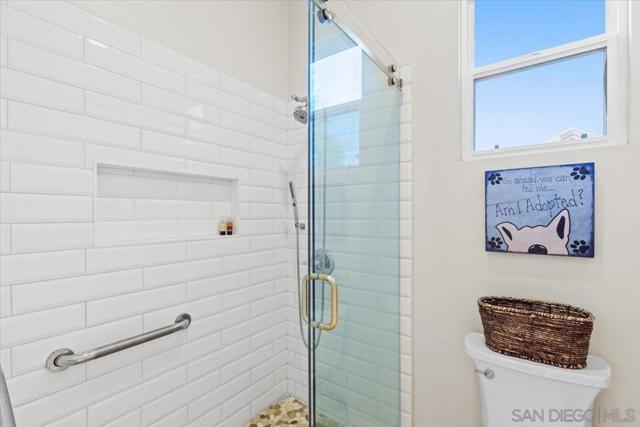 3180 Ridgeline Place, Escondido CA: https://media.crmls.org/mediaz/e5e9eba5-094d-4c30-9eb9-e49dd6d70c7f.jpg