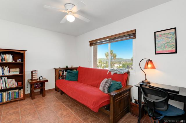 10790 Riderwood Ter, Santee CA: https://media.crmls.org/mediaz/e5ea675e-4e63-40f2-a114-e6c258d753fc.jpg