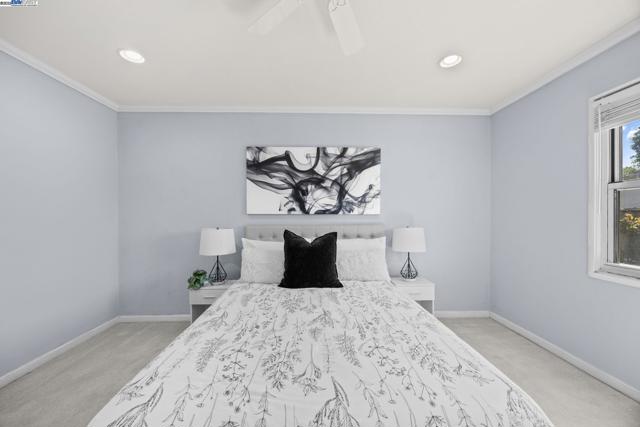 334 Oxford Street, Hayward CA: https://media.crmls.org/mediaz/e5eb7a56-2118-478c-94ee-bca500dcb97a.jpg