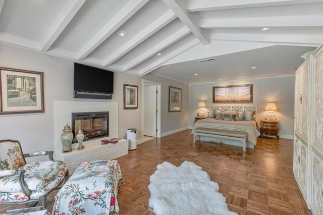 3231 Fieldcrest Drive, Sacramento CA: https://media.crmls.org/mediaz/e5eb9cd2-b7d0-4643-b848-f33bcb76ea3a.jpg