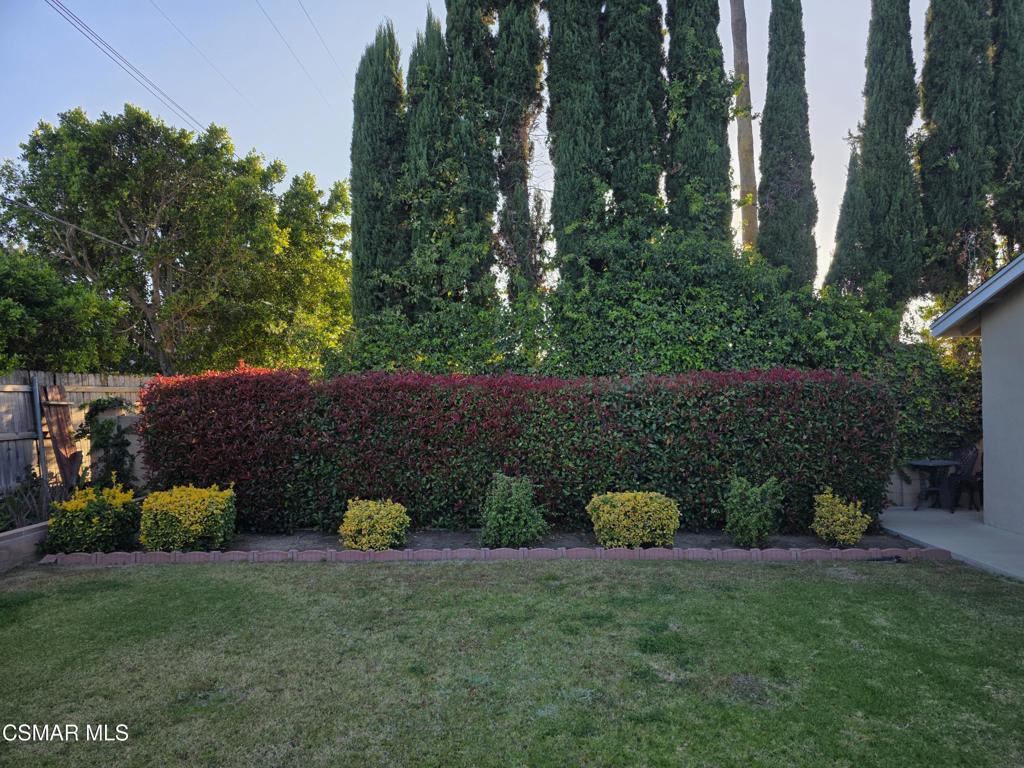 https://media.crmls.org/mediaz/e5ec09d6-39a0-4f86-a734-11be00a5f391.jpg?preset=X-Large