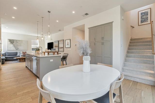 522 Lapis Court, San Ramon CA: https://media.crmls.org/mediaz/e5ec59b9-34ac-4012-8381-e56ade354b88.jpg