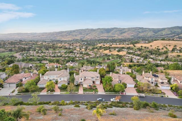 5777 Foligno Way, San Jose CA: https://media.crmls.org/mediaz/e5ec8b76-bb0a-4f98-ab28-e80d4f6280d0.jpg