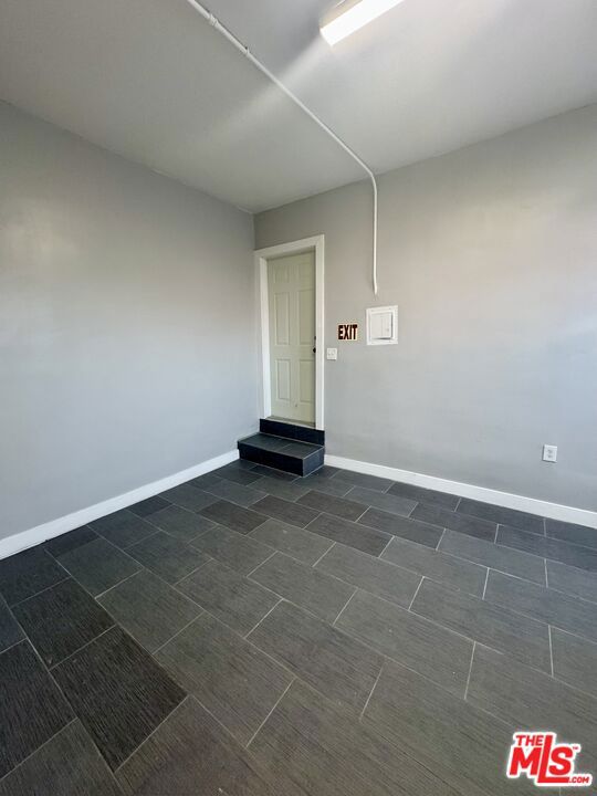 2911 W Florence Avenue, Los Angeles CA: https://media.crmls.org/mediaz/e5ecd8fd-e1ad-4f29-b01f-7cb9c157bef8.jpg