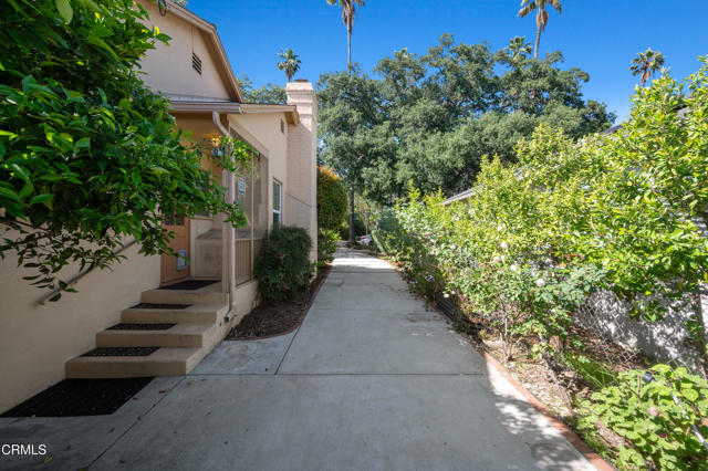 Detail Gallery Image 42 of 52 For 2232 Brigden Rd, Pasadena,  CA 91104 - 2 Beds | 2 Baths