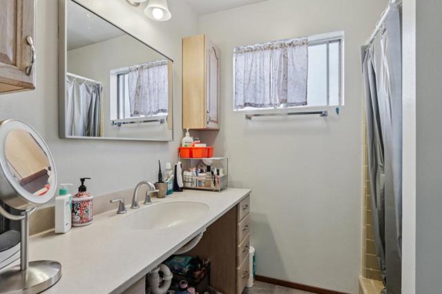 3202 TALLMON Street, Marina CA: https://media.crmls.org/mediaz/e5ed2fa7-93c9-4c0f-b040-1bccaf42471e.jpg