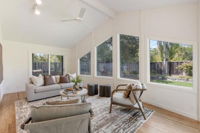 390 Cherry Avenue, Los Altos CA: https://media.crmls.org/mediaz/e5ed77d2-b101-4c4e-9d3e-9f8811056579.jpg