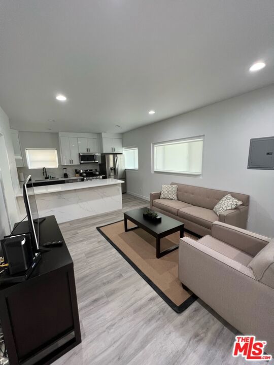 MLS #25543639 img 19