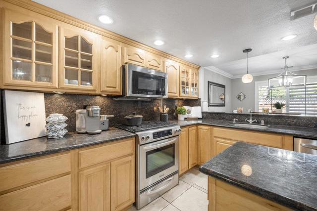 965 Oak Park Drive, Morgan Hill CA: https://media.crmls.org/mediaz/e5f13760-d251-4144-93dc-e33b00e571b8.jpg