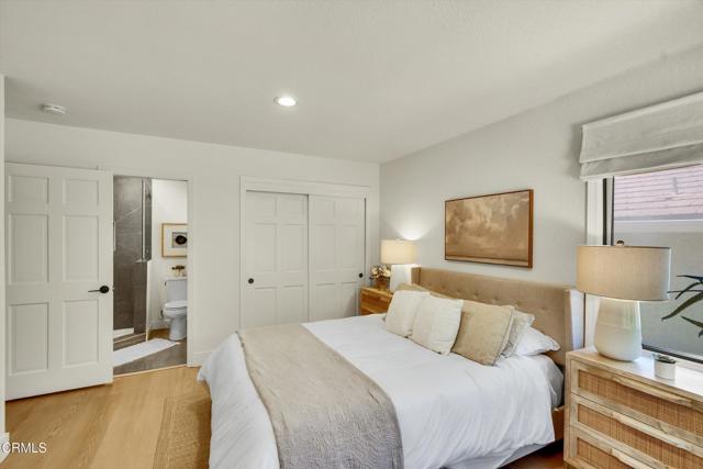 4559 Rayburn Street, Westlake Village CA: https://media.crmls.org/mediaz/e5f15bd8-8816-42b0-922e-4d21238728b5.jpg
