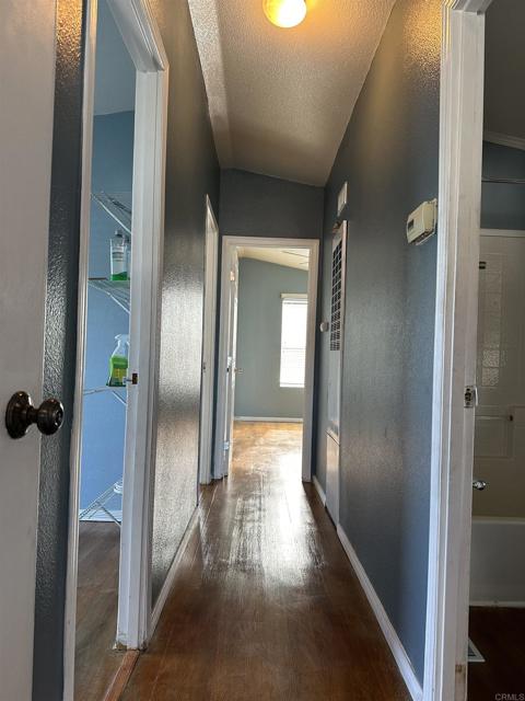 86 Corso Di Italia, Chula Vista CA: https://media.crmls.org/mediaz/e5f2ad7e-023c-463a-b1e3-c0ec39eb6a04.jpg