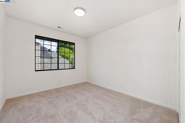942 Finovino Ct, Pleasanton CA: https://media.crmls.org/mediaz/e5f2db7f-2745-484c-b68b-9f717778466f.jpg