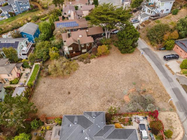 0 Avenue Granada, El Granada CA: https://media.crmls.org/mediaz/e5f45900-c40a-480b-8a40-c86c0edba6b3.jpg