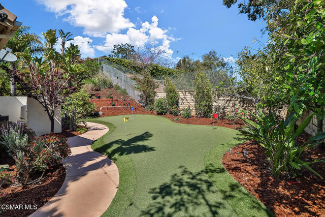 164 Via Sandra, Newbury Park CA: https://media.crmls.org/mediaz/e5f46d57-f6c7-4711-bc81-8808477b0bab.jpg