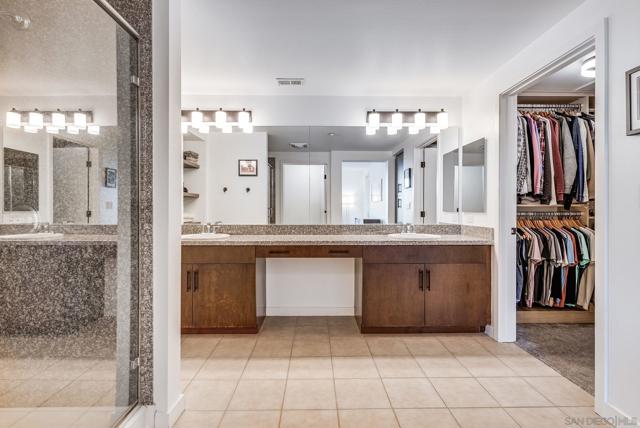 3650 5th Avenue, San Diego CA: https://media.crmls.org/mediaz/e5f5b658-1caf-49fe-8779-cf774ca9d414.jpg