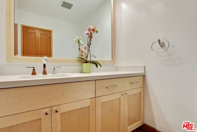 5942 Paseo Canyon Drive, Malibu CA: https://media.crmls.org/mediaz/e5f5c702-2829-474e-aba0-52120951075b.jpg