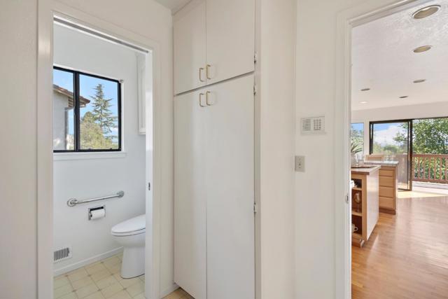 Image 14 of 43 For 222 Casitas Bulevar