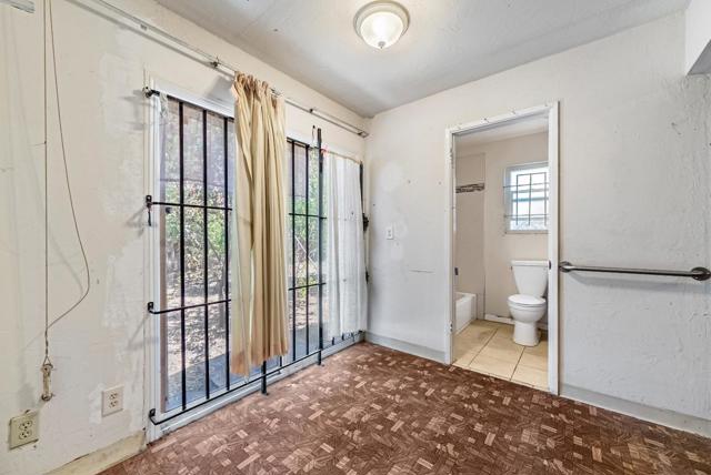338 Copperfield Avenue, Hayward CA: https://media.crmls.org/mediaz/e5f66461-6231-4965-b0f1-b7e8bc12cd68.jpg