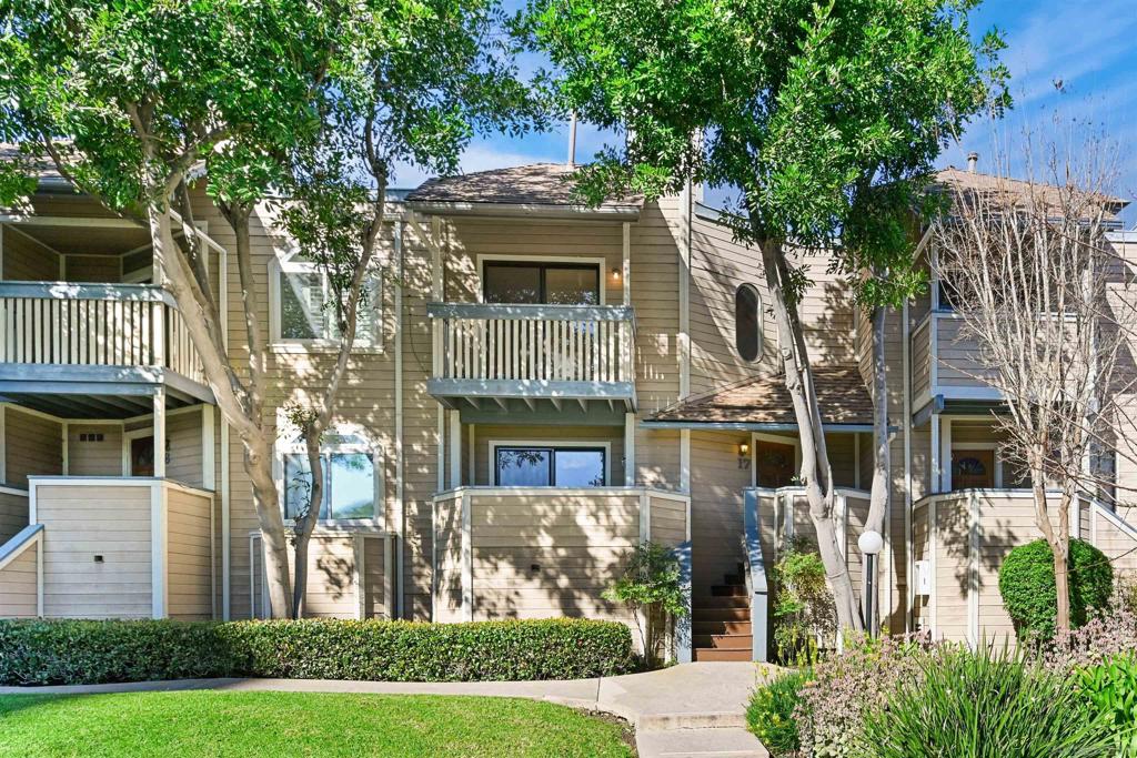 9260 Towne Centre Dr #17