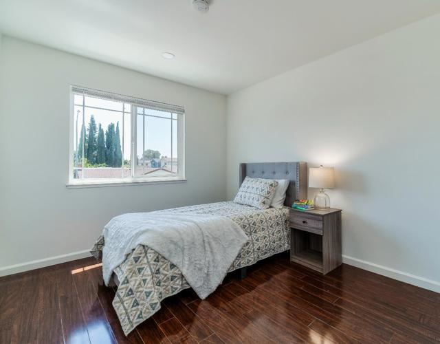 1051 Woodminster Drive, San Jose CA: https://media.crmls.org/mediaz/e5f7a614-2e87-463f-818d-c97703eed5c9.jpg