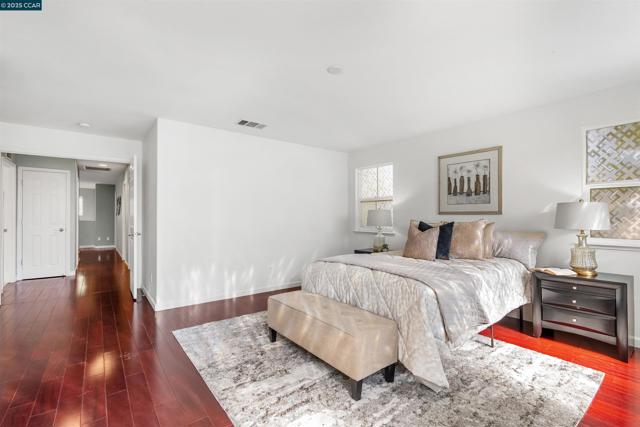 110 Mars Ct, Pittsburg CA: https://media.crmls.org/mediaz/e5f89055-ce9a-48eb-baeb-ad4de428ad79.jpg