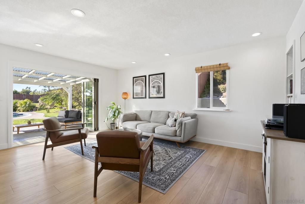 2724 Chestnut - photo 8